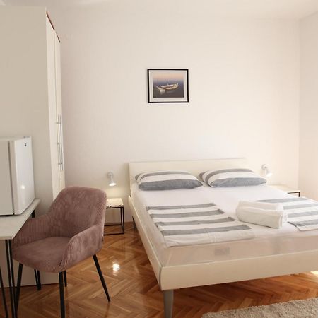 Rooms Kresan Zadar Buitenkant foto