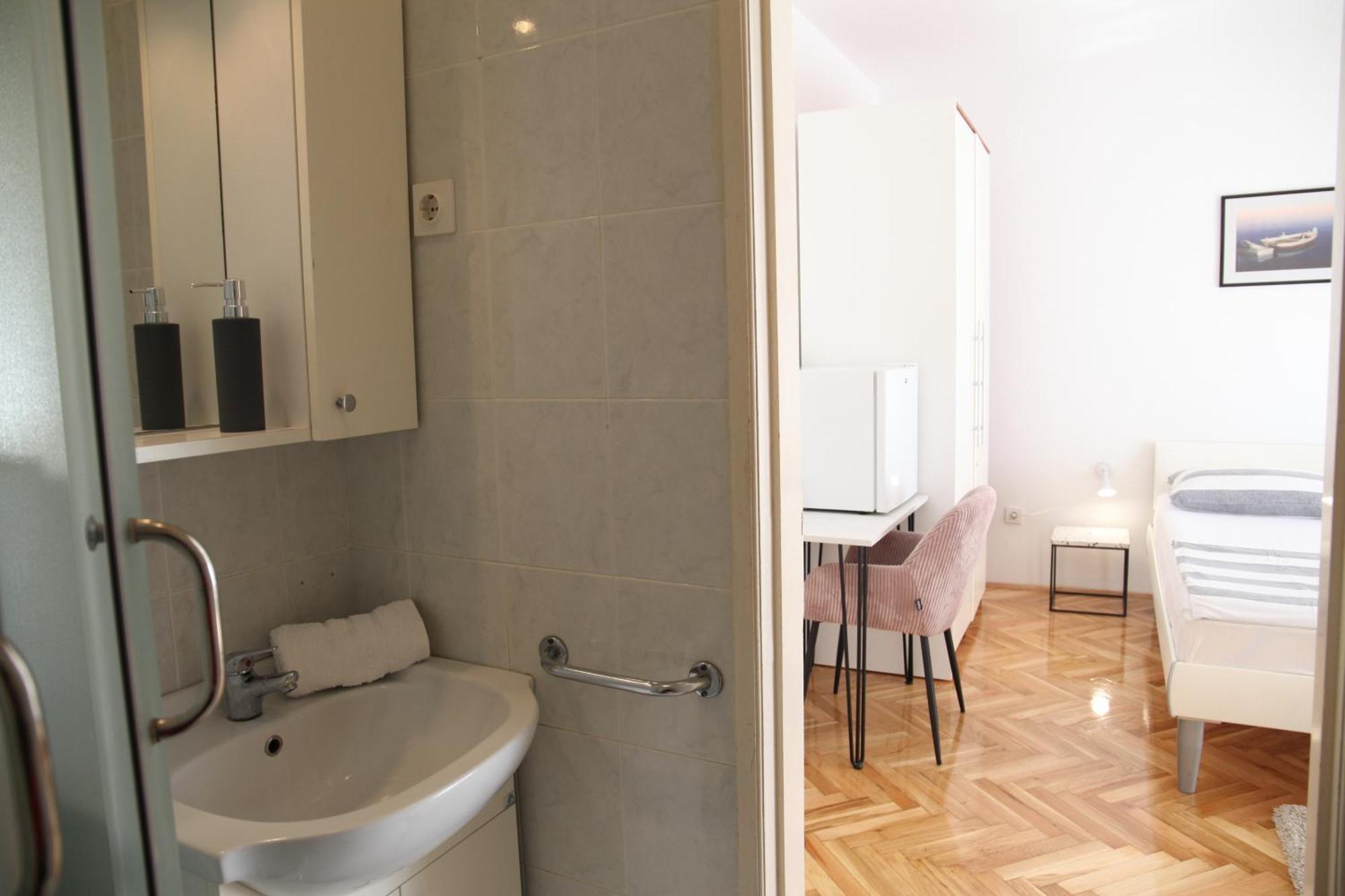 Rooms Kresan Zadar Buitenkant foto
